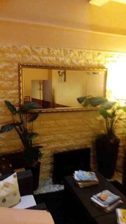 Appart'Hotel Les Tilleuls Saint-Macaire Exterior photo