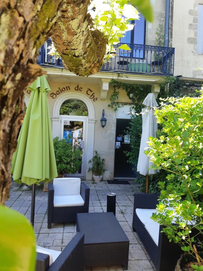 Appart'Hotel Les Tilleuls Saint-Macaire Exterior photo